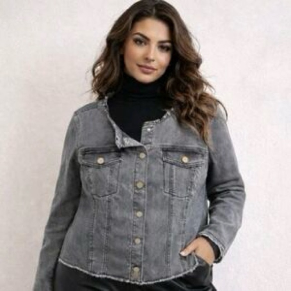 LOGO BY LORI GOLDSTEIN CHARCOAL JEAN JACKET – SIZE 6